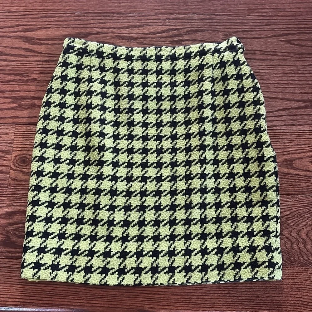 ESCADA wool Houndstooth mini Skirt - Black lime green lined pencil style euro 38